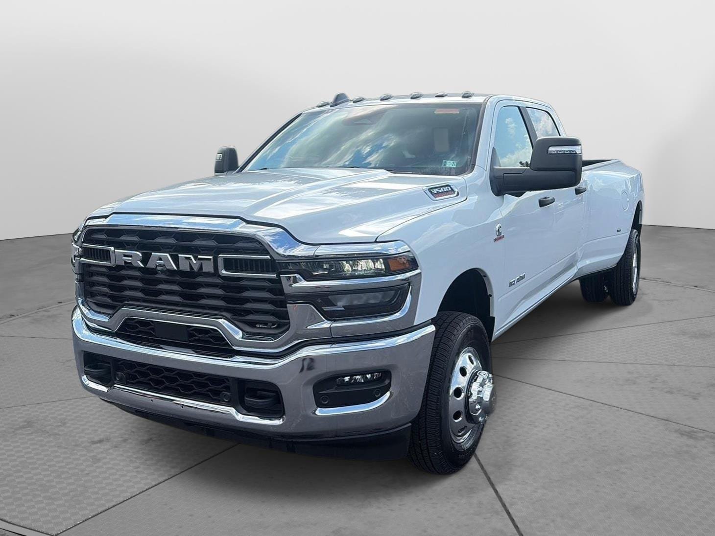 New 2026 RAM 3500 Big Horn AWD/4WD image 1