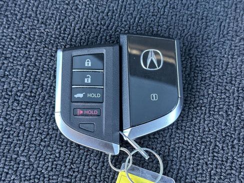 Certified 2023 Acura MDX FWD w/ Technology Package image 22