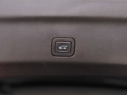 Used 2025 Cadillac Escalade Sport w/ Touring Package image 42