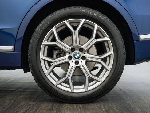 Used 2020 BMW X7 xDrive40i w/ Premium Package AWD/4WD image 48