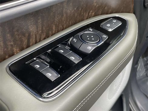 Used 2024 Lincoln Navigator L Black Label image 14