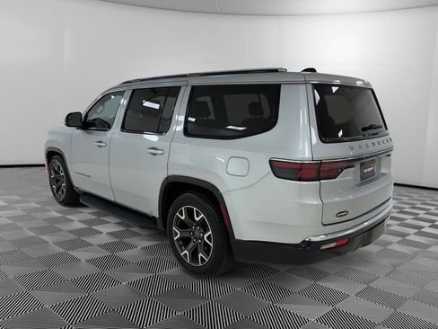 Used 2024 Jeep Wagoneer Series III AWD/4WD image 3