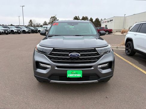 Used 2021 Ford Explorer XLT w/ Equipment Group 202A image 9