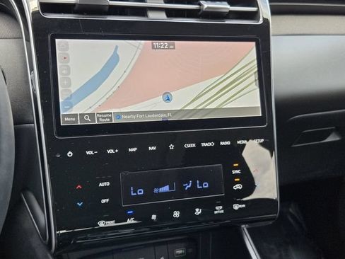 Used 2024 Hyundai Tucson Limited FWD image 18