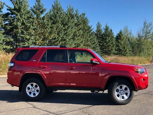 Used 2024 Toyota 4Runner SR5 image 24