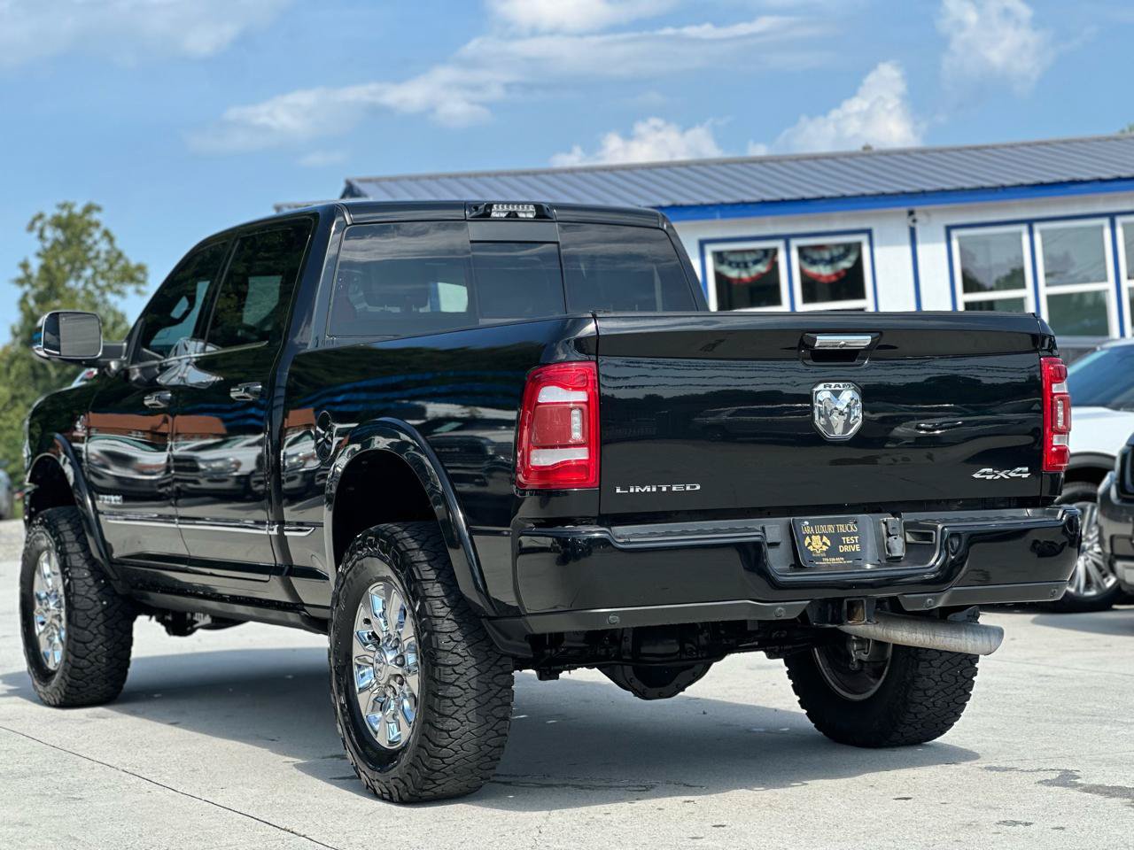 Used 2022 RAM 2500 Limited AWD/4WD image 5