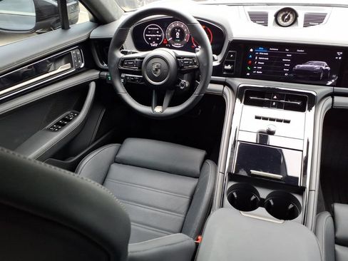 Certified 2026 Porsche Panamera Turbo AWD/4WD image 21