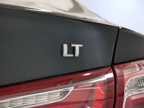 Used 2020 Chevrolet Malibu LT image 52