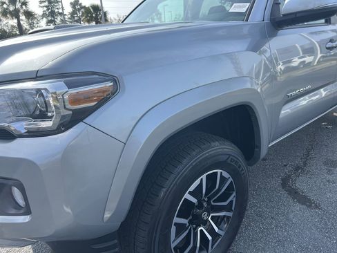Used 2023 Toyota Tacoma TRD Sport image 6