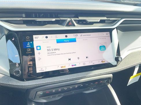 New 2026 Jeep Cherokee Laredo image 8