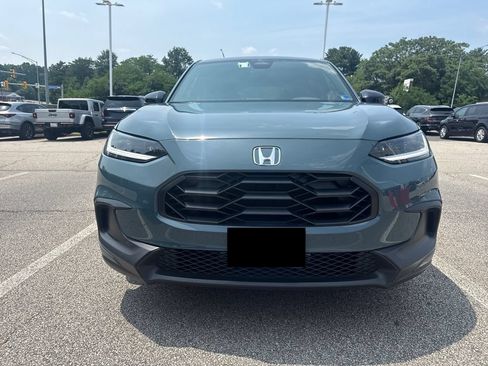 Used 2024 Honda HR-V Sport image 2