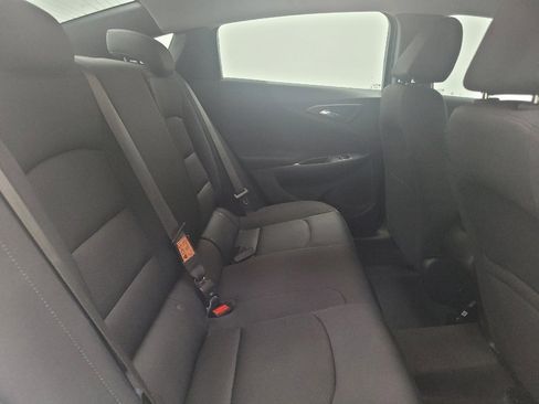 Used 2025 Chevrolet Malibu LS FWD image 19