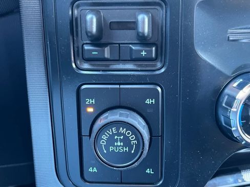 New 2025 Ford F150 Platinum AWD/4WD image 12