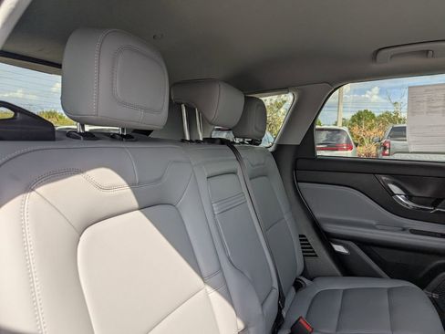 Used 2022 Lincoln Corsair FWD image 14