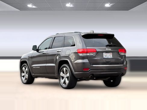 Used 2016 Jeep Grand Cherokee Overland image 3