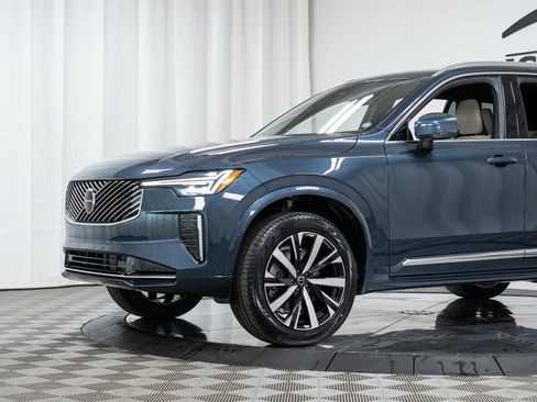 New 2026 Volvo XC90 B6 Core AWD/4WD image 26
