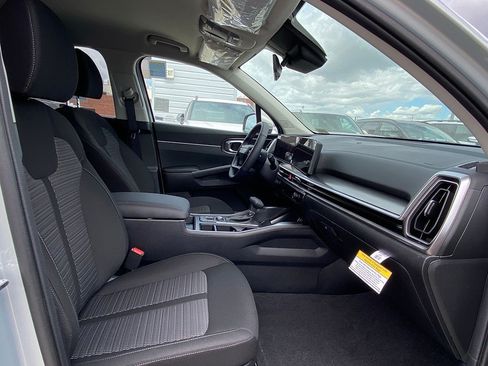 New 2026 Kia Sorento LX FWD image 27