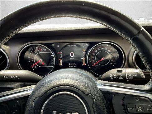 Used 2020 Jeep Wrangler Unlimited Rubicon w/ Dual Top Group AWD/4WD image 21