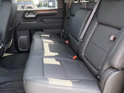 New 2026 GMC Sierra 2500 Denali w/ Denali Reserve Package AWD/4WD image 23