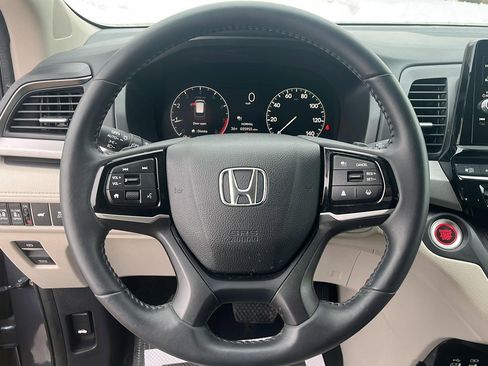 Used 2025 Honda Odyssey EX-L image 14