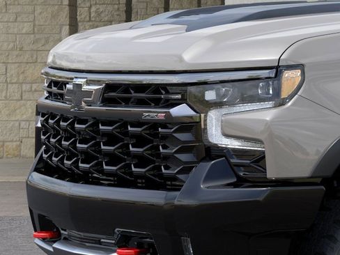 New 2026 Chevrolet Silverado 1500 ZR2 w/ LPO, Dark Essentials Package AWD/4WD image 13