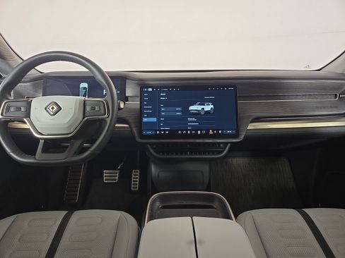 Used 2024 Rivian R1S Adventure AWD/4WD image 27
