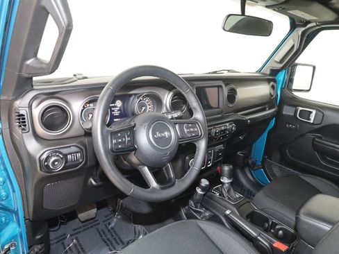 Used 2020 Jeep Wrangler Sport image 24