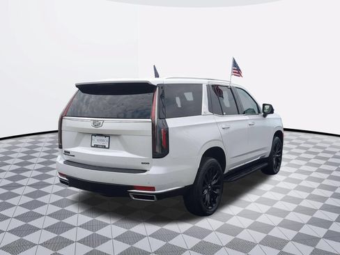 Used 2023 Cadillac Escalade Premium Luxury AWD/4WD image 7