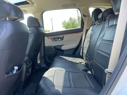 Used 2018 Honda CR-V EX image 9