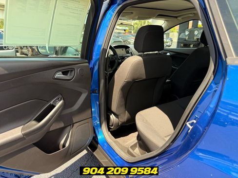 Used 2018 Ford Focus SEL FWD image 26