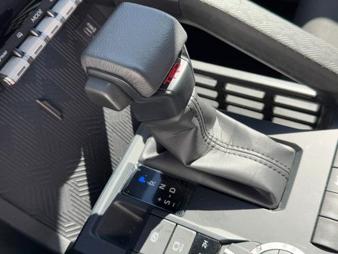 Used 2025 Toyota Tacoma 4x4 Double Cab image 19