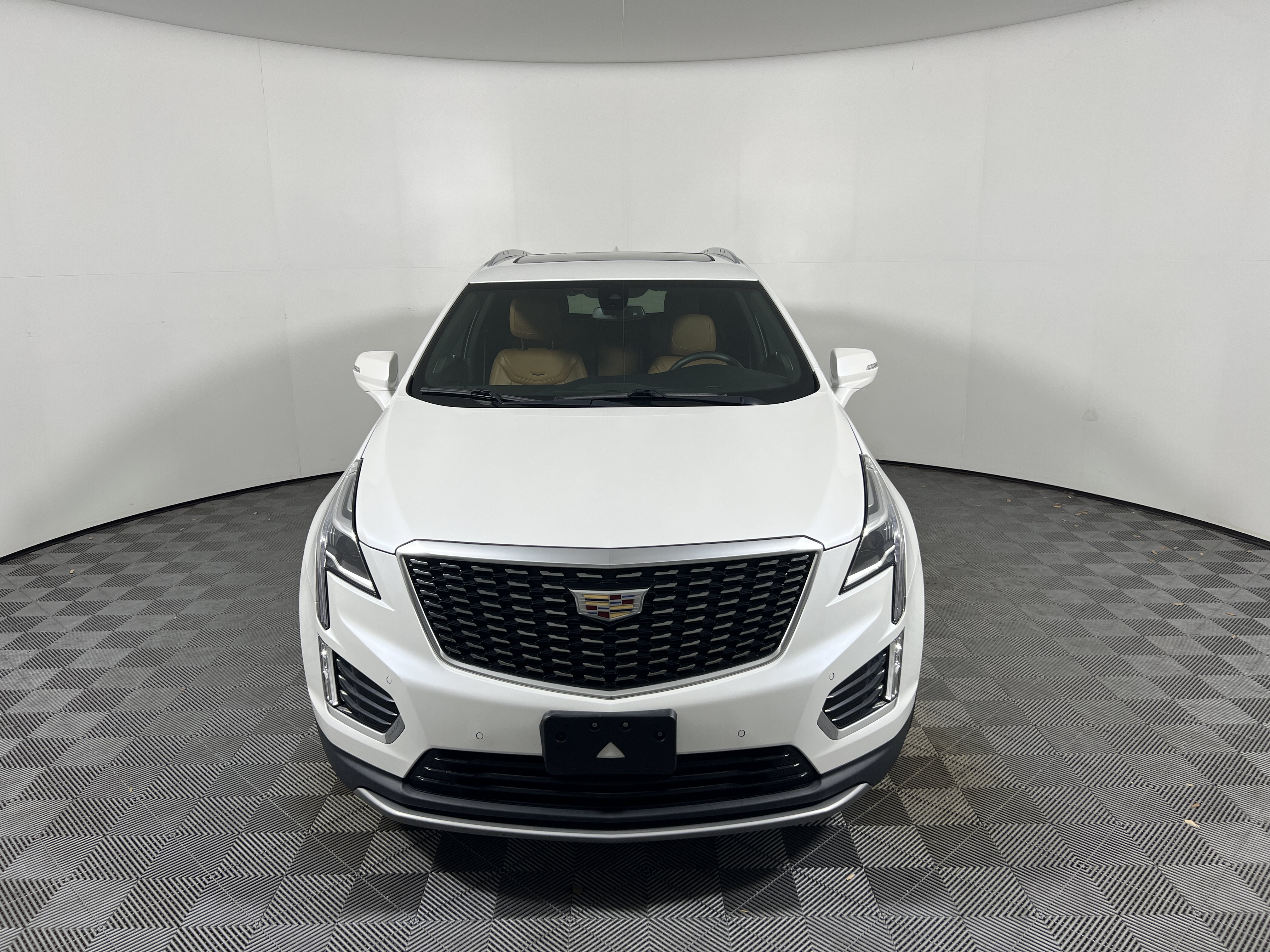 Used 2020 Cadillac XT5 Premium Luxury AWD/4WD image 8