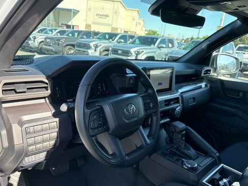 New 2026 Toyota Tacoma SR5 AWD/4WD image 7