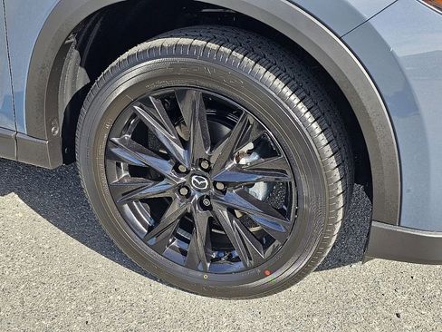 New 2025 MAZDA CX-5 Carbon Edition image 8