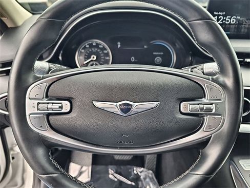 Used 2022 Genesis GV70 2.5T w/ Advanced Package image 21