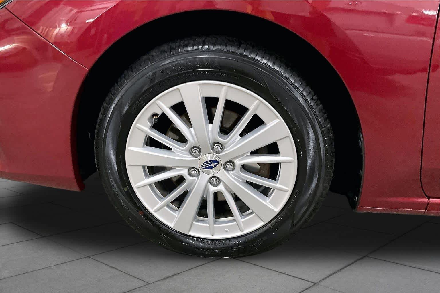 Used 2017 Subaru Impreza 2.0i Premium AWD/4WD image 11