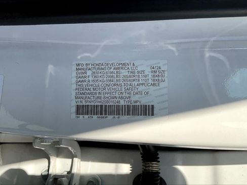 Used 2025 Honda Pilot TrailSport image 35