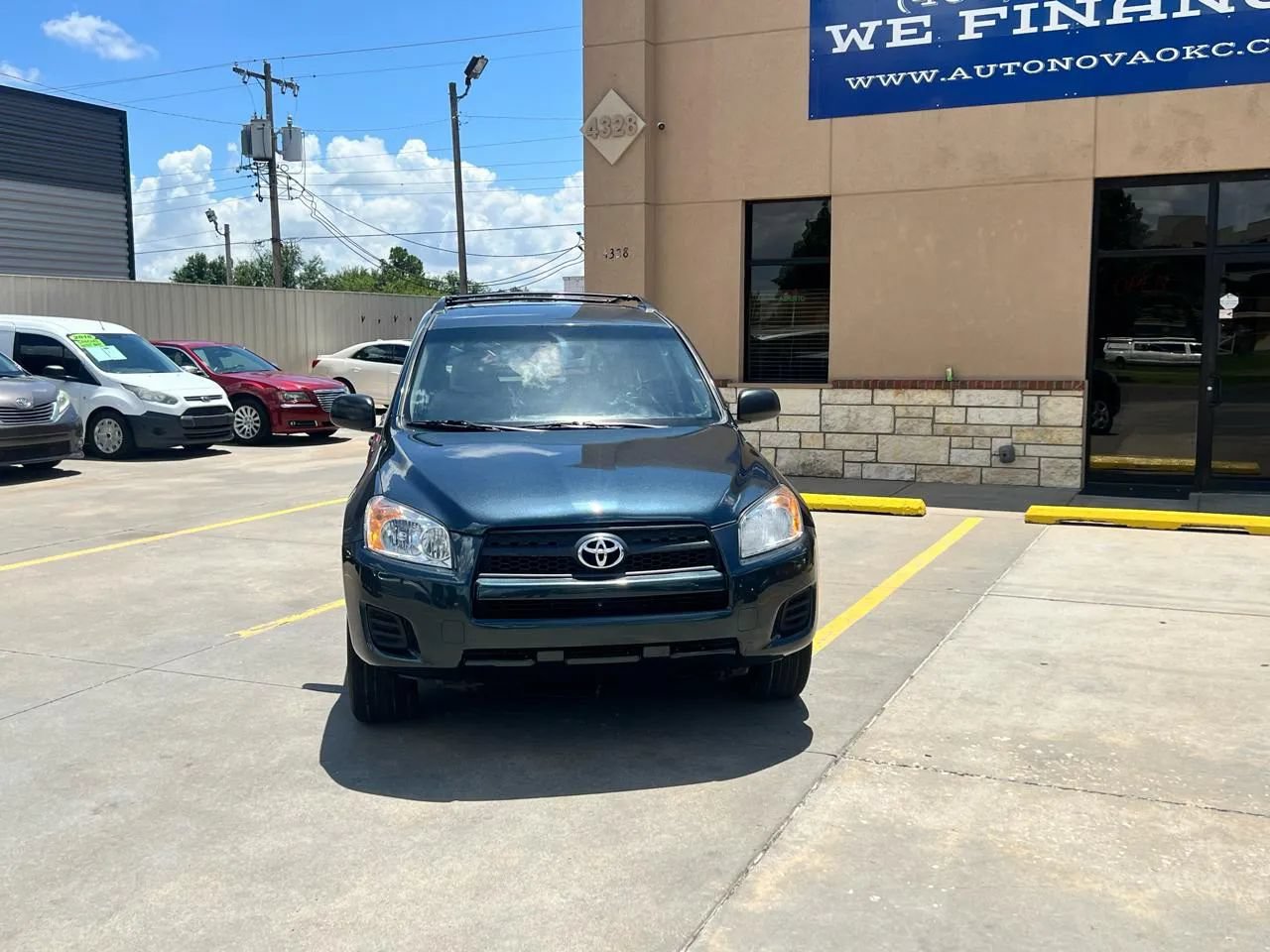 Used 2009 Toyota RAV4 2WD image 2