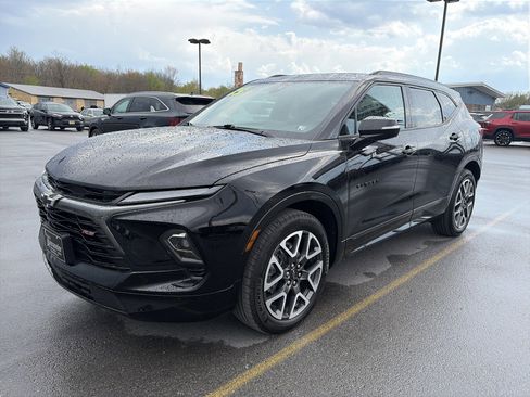 Used 2025 Chevrolet Blazer RS FWD image 8