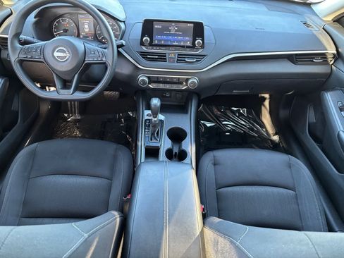 Certified 2023 Nissan Altima 2.5 S image 12