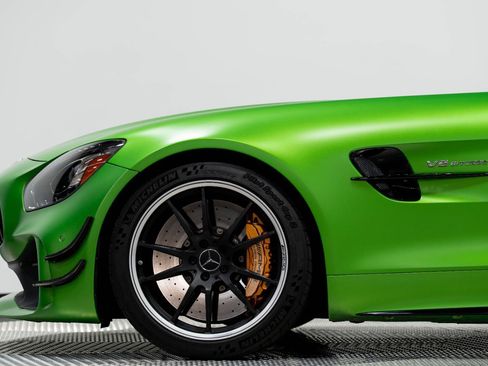 Used 2018 Mercedes-Benz AMG GT R image 10