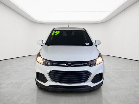Used 2019 Chevrolet Trax LS w/ Tint and Cruise Package FWD image 2