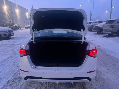 Used 2022 Nissan Sentra SV w/ All-Weather Package image 27