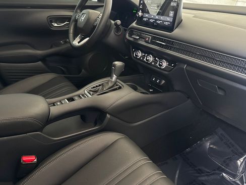 Used 2026 Honda HR-V EX-L image 33