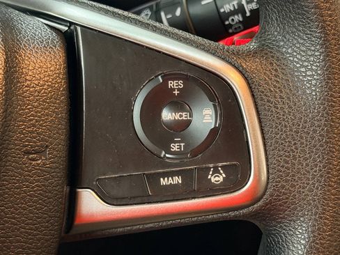 Used 2018 Honda CR-V EX image 32