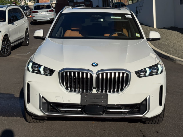 Used 2026 BMW X5 xDrive40i AWD/4WD image 2