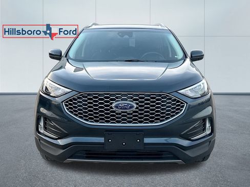 Used 2024 Ford Edge SEL w/ Convenience Package image 2