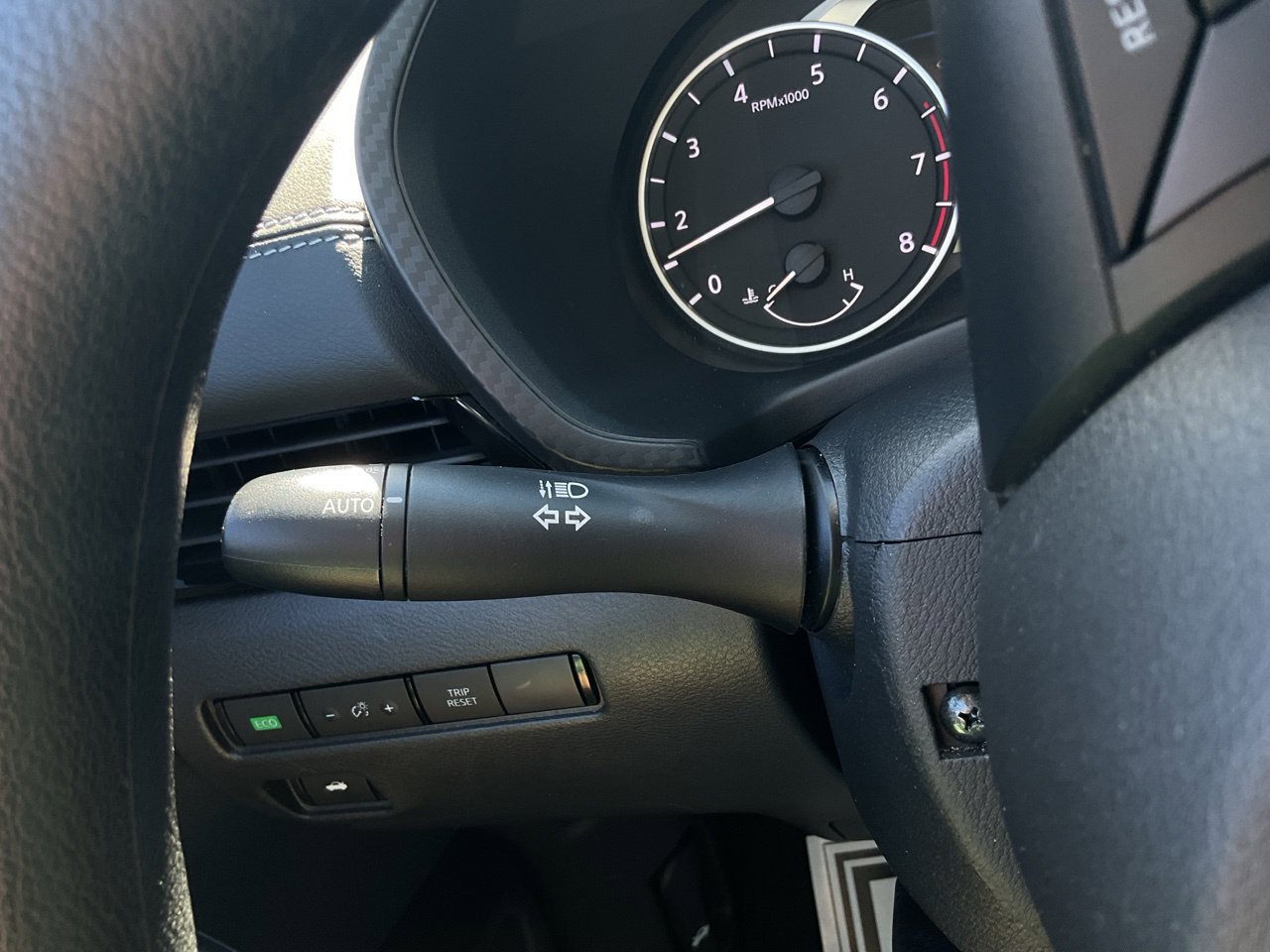 Used 2025 Nissan Sentra SV w/ Trunk Package FWD image 31