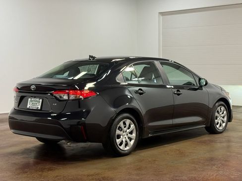 Used 2024 Toyota Corolla LE FWD image 4