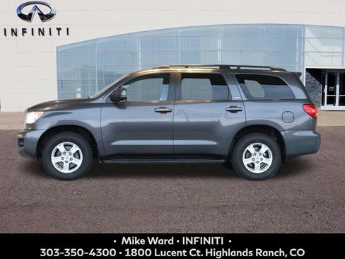 Used 2013 Toyota Sequoia SR5 AWD/4WD image 2